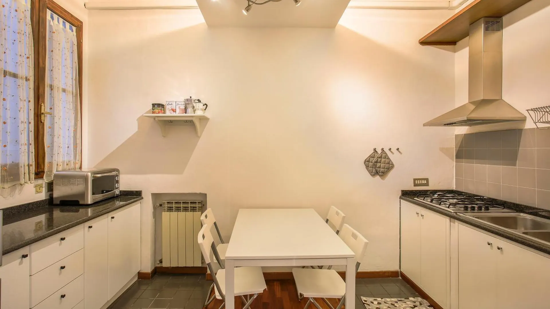 Διαμέρισμα Santa Croce 2 Bedroom Φλωρεντία