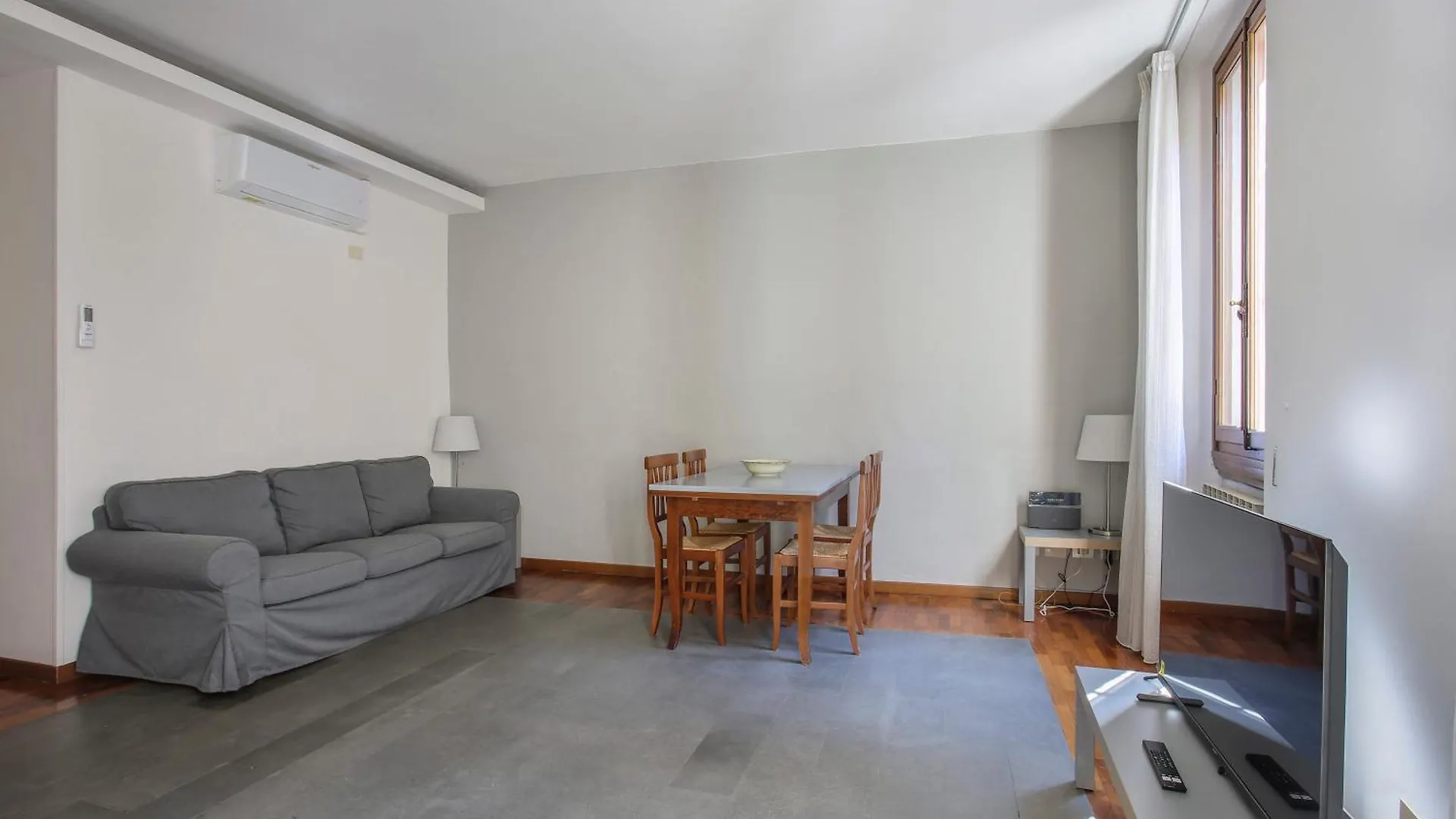 Διαμέρισμα Santa Croce 2 Bedroom Φλωρεντία Ιταλία